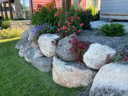 landscaping services West Haven-Sylvan